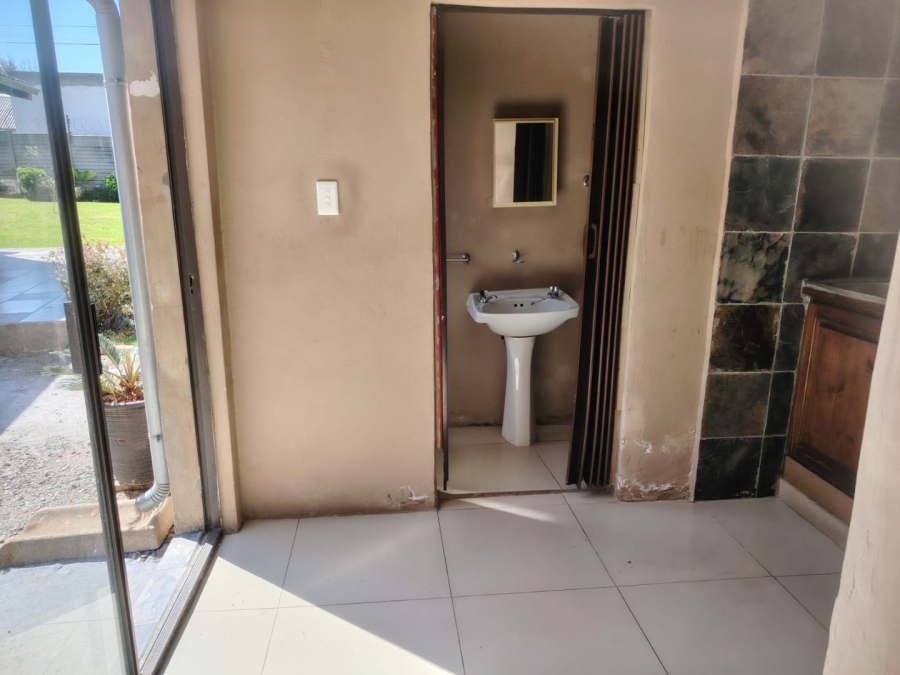 3 Bedroom Property for Sale in Roodepoort West Gauteng