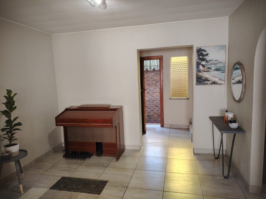 3 Bedroom Property for Sale in Florida Park Gauteng