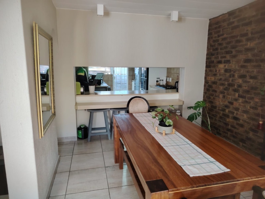 3 Bedroom Property for Sale in Florida Park Gauteng