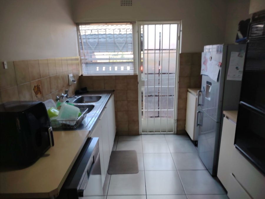 3 Bedroom Property for Sale in Florida Park Gauteng