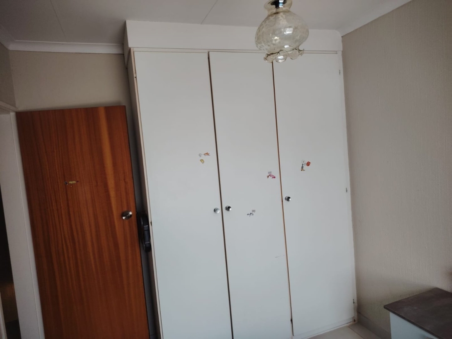 3 Bedroom Property for Sale in Florida Park Gauteng