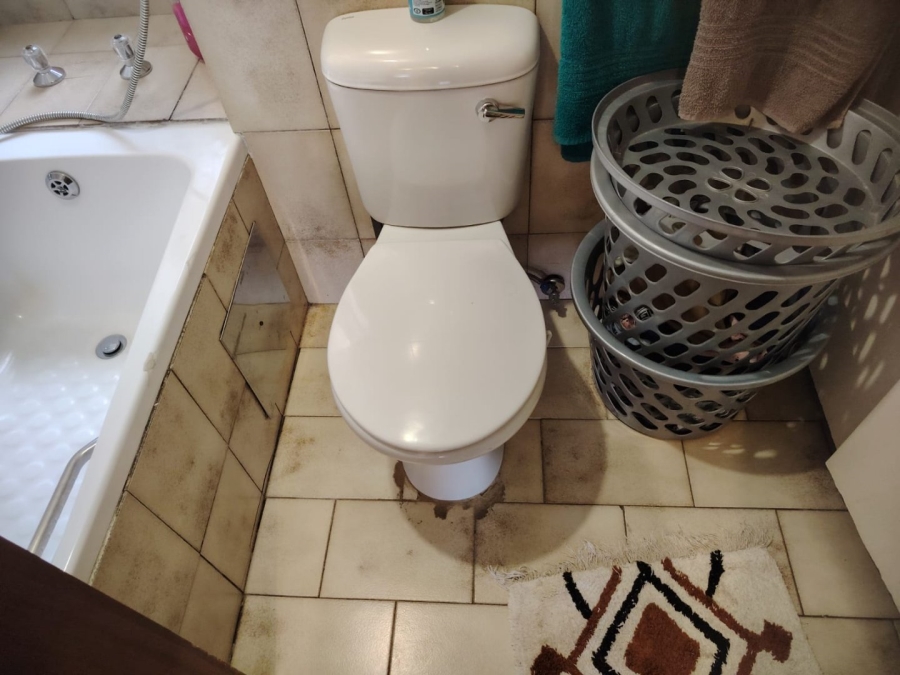 3 Bedroom Property for Sale in Florida Park Gauteng