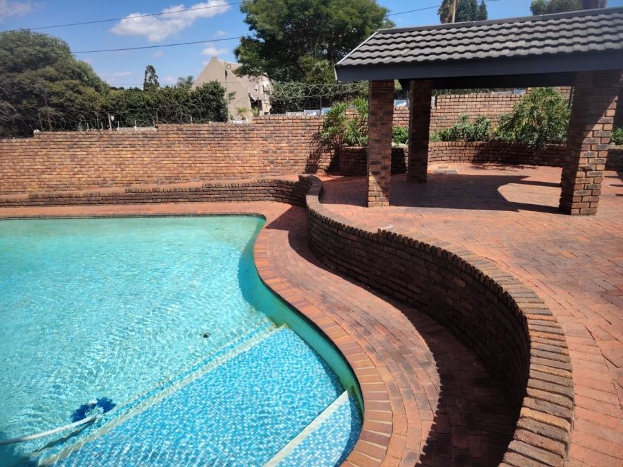 3 Bedroom Property for Sale in Florida Park Gauteng