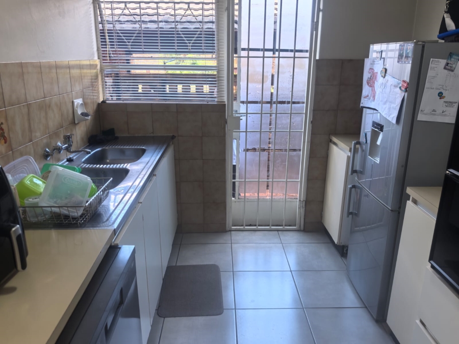 3 Bedroom Property for Sale in Florida Park Gauteng