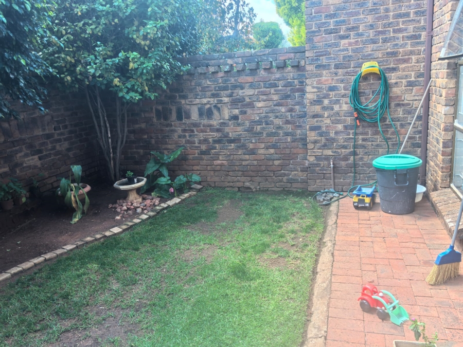3 Bedroom Property for Sale in Florida Park Gauteng