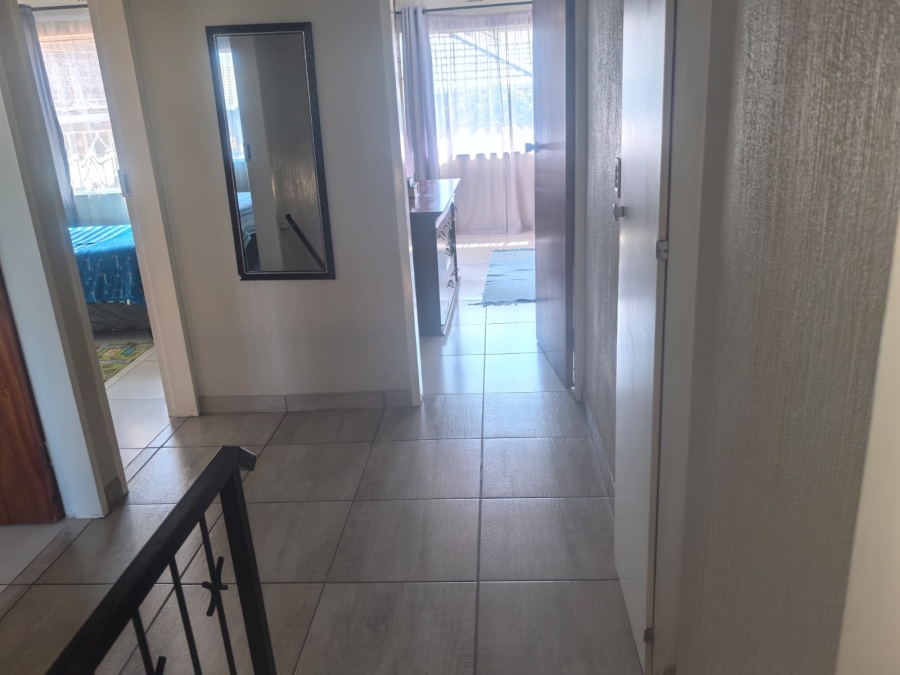 3 Bedroom Property for Sale in Florida Park Gauteng