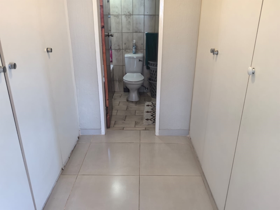 3 Bedroom Property for Sale in Florida Park Gauteng