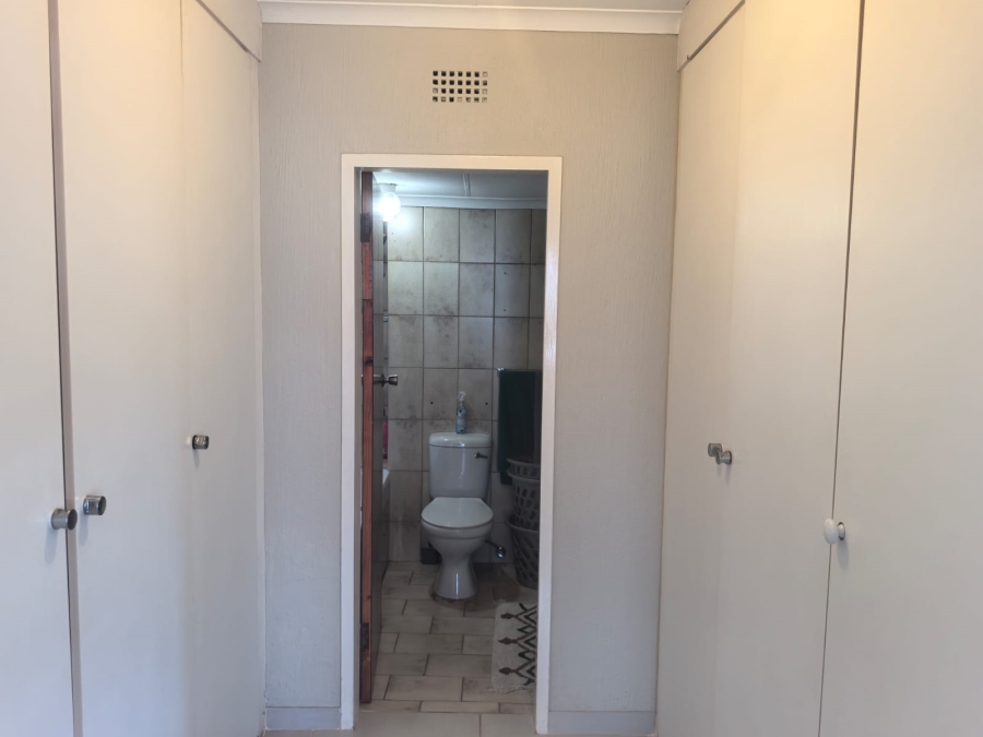 3 Bedroom Property for Sale in Florida Park Gauteng