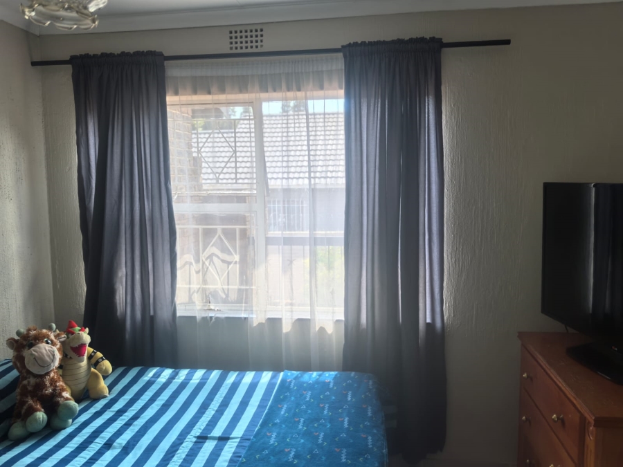 3 Bedroom Property for Sale in Florida Park Gauteng