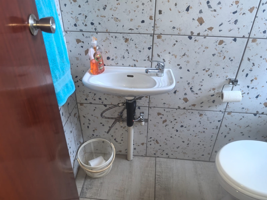 3 Bedroom Property for Sale in Florida Park Gauteng