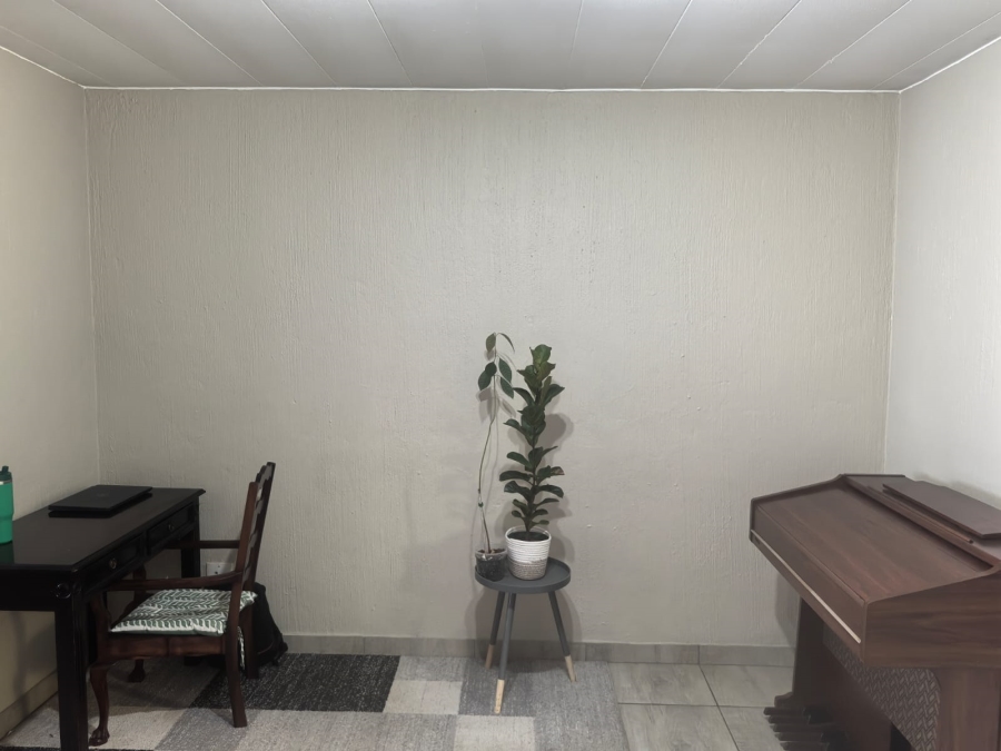 3 Bedroom Property for Sale in Florida Park Gauteng