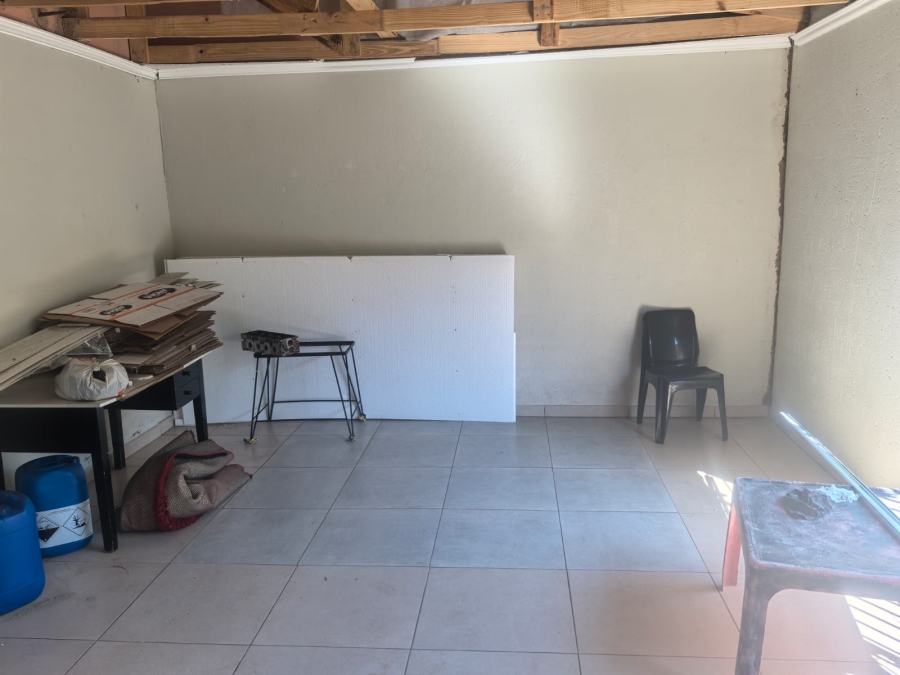 3 Bedroom Property for Sale in Honeydew Manor Gauteng