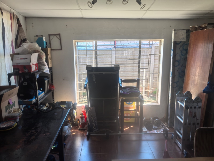 3 Bedroom Property for Sale in Honeydew Manor Gauteng