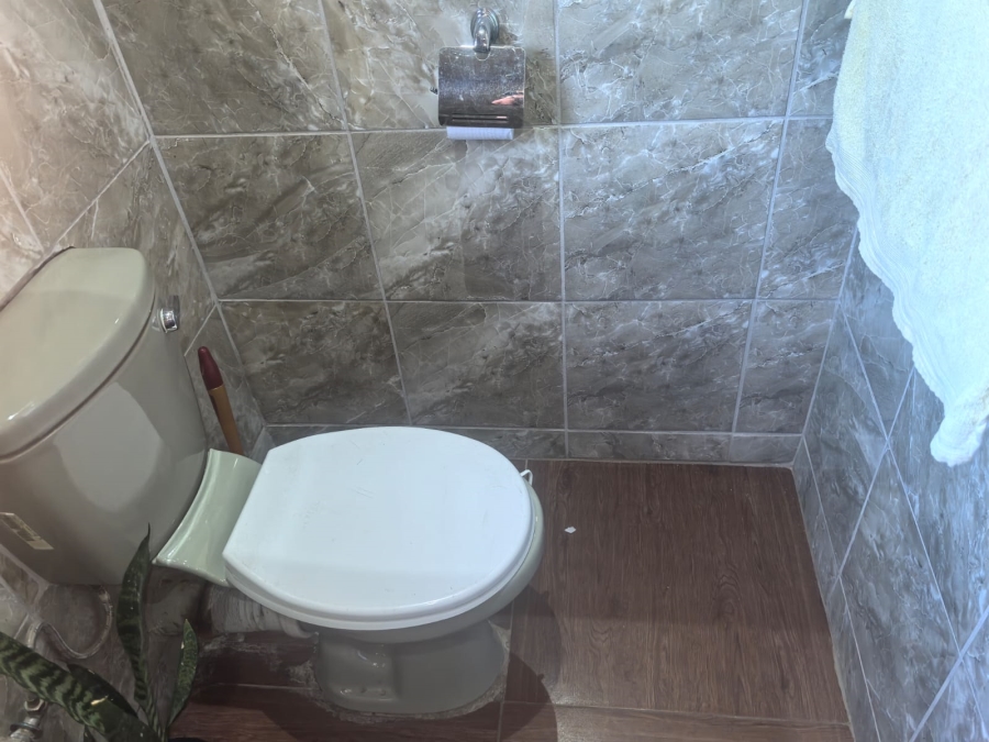 3 Bedroom Property for Sale in Honeydew Manor Gauteng