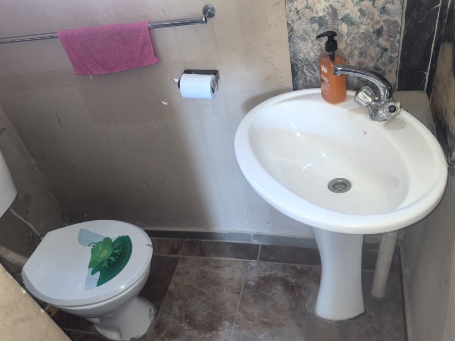 3 Bedroom Property for Sale in Honeydew Manor Gauteng