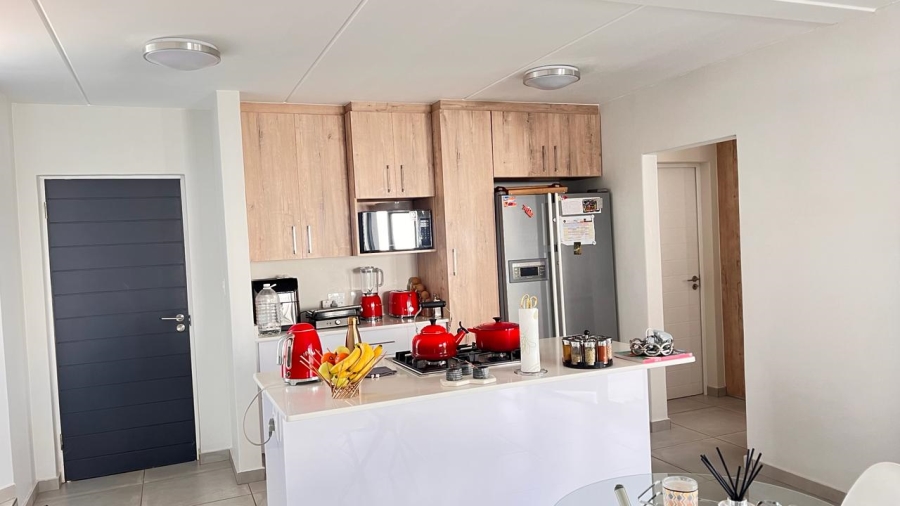 3 Bedroom Property for Sale in Little Falls Gauteng