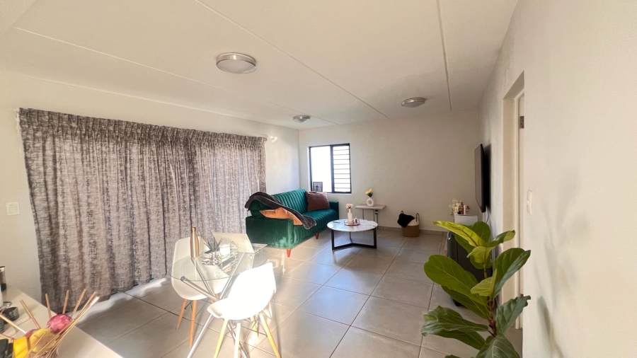 3 Bedroom Property for Sale in Little Falls Gauteng