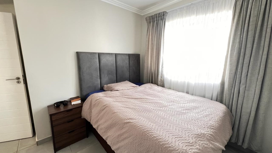3 Bedroom Property for Sale in Little Falls Gauteng