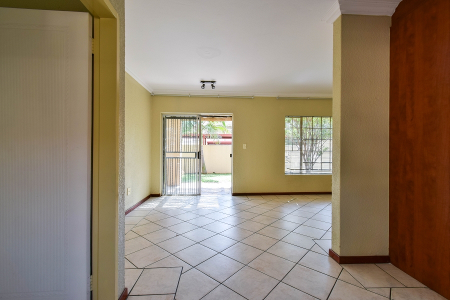 1 Bedroom Property for Sale in Willow Park Manor Gauteng