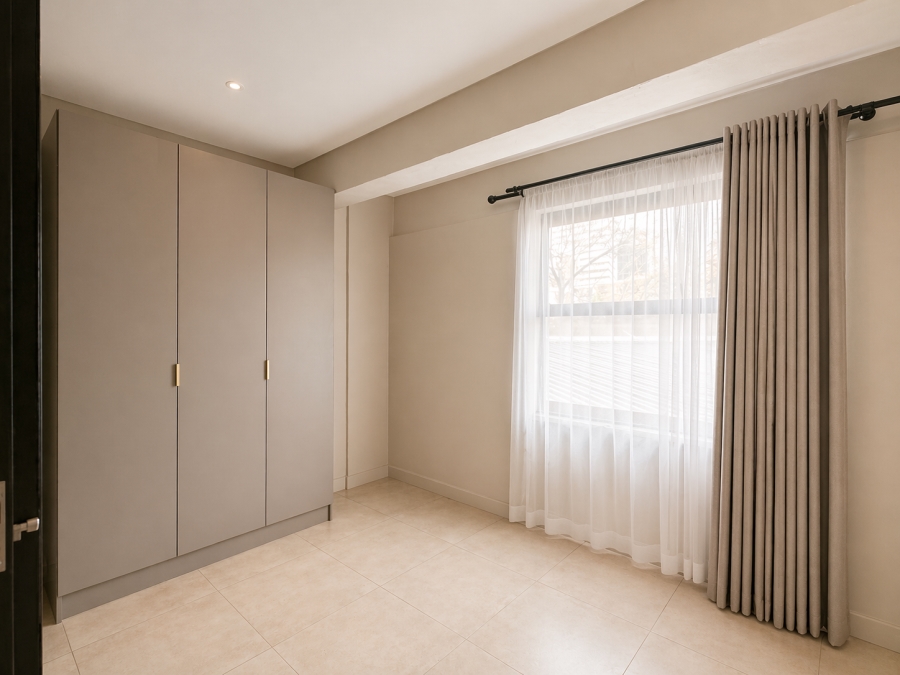 1 Bedroom Property for Sale in Sandton Central Gauteng