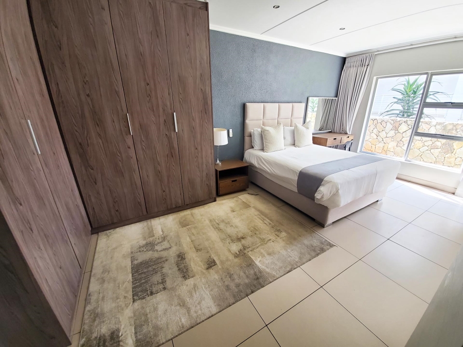 To Let 2 Bedroom Property for Rent in Sandown Gauteng