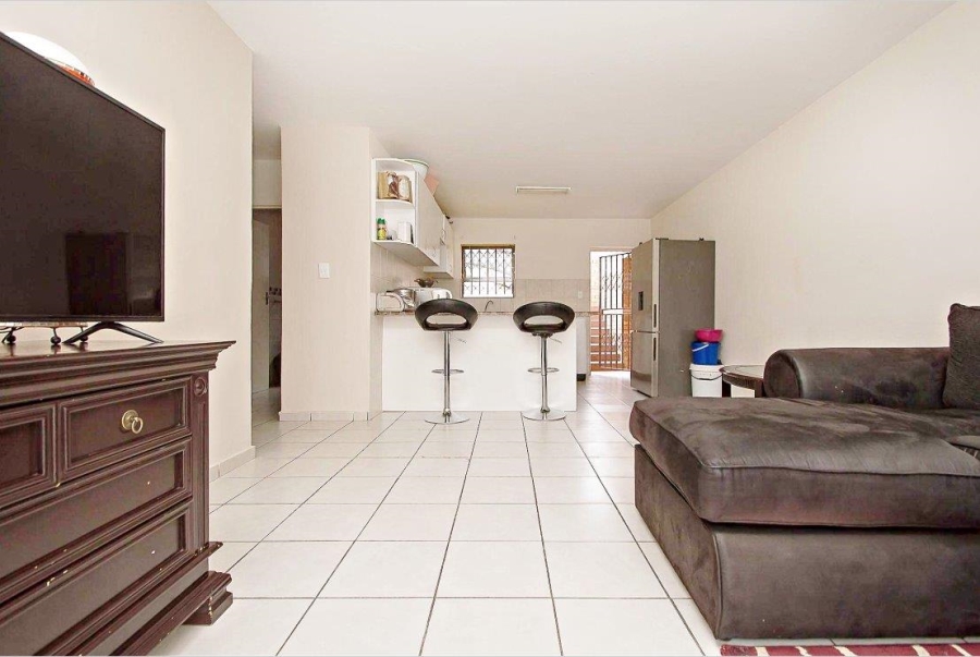 2 Bedroom Property for Sale in Groblerpark Gauteng