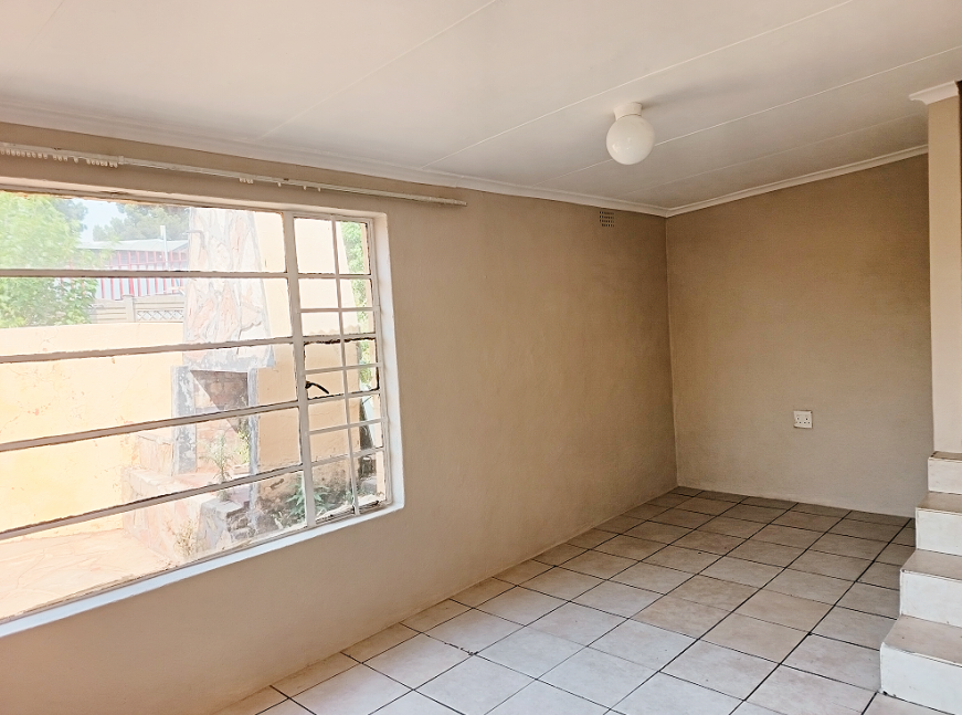 To Let 1 Bedroom Property for Rent in Hurst Hill Gauteng