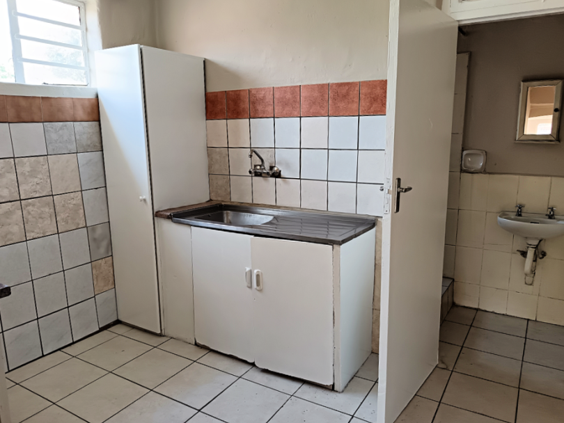 To Let 1 Bedroom Property for Rent in Hurst Hill Gauteng