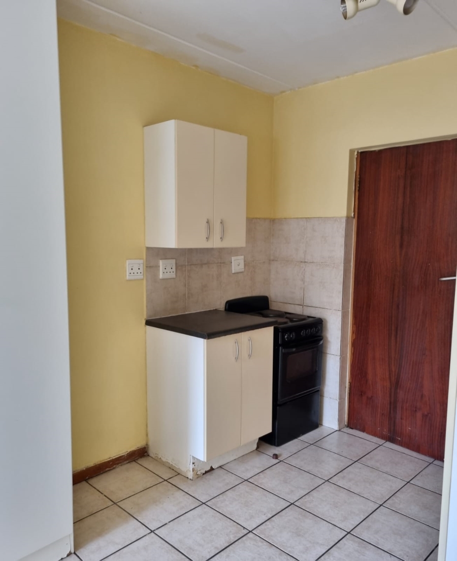 To Let 1 Bedroom Property for Rent in Auckland Park Gauteng