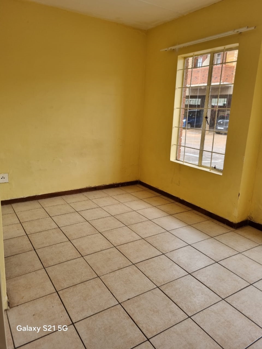 To Let 1 Bedroom Property for Rent in Auckland Park Gauteng