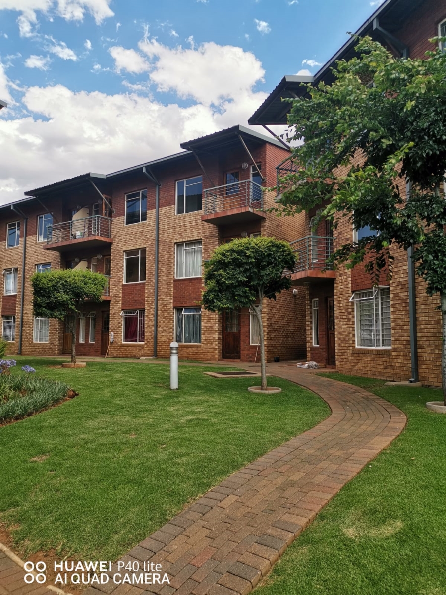 To Let 1 Bedroom Property for Rent in Auckland Park Gauteng