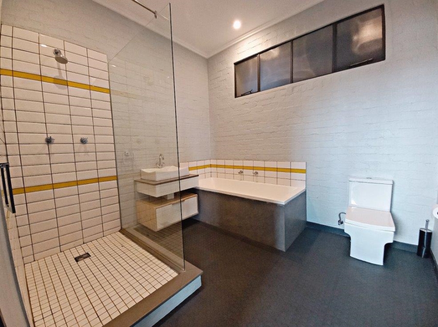 To Let 1 Bedroom Property for Rent in Braamfontein Gauteng