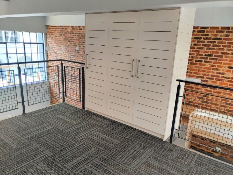 To Let 1 Bedroom Property for Rent in Braamfontein Gauteng