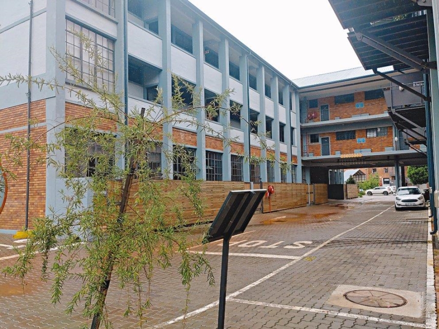2 Bedroom Property for Sale in Braamfontein Gauteng