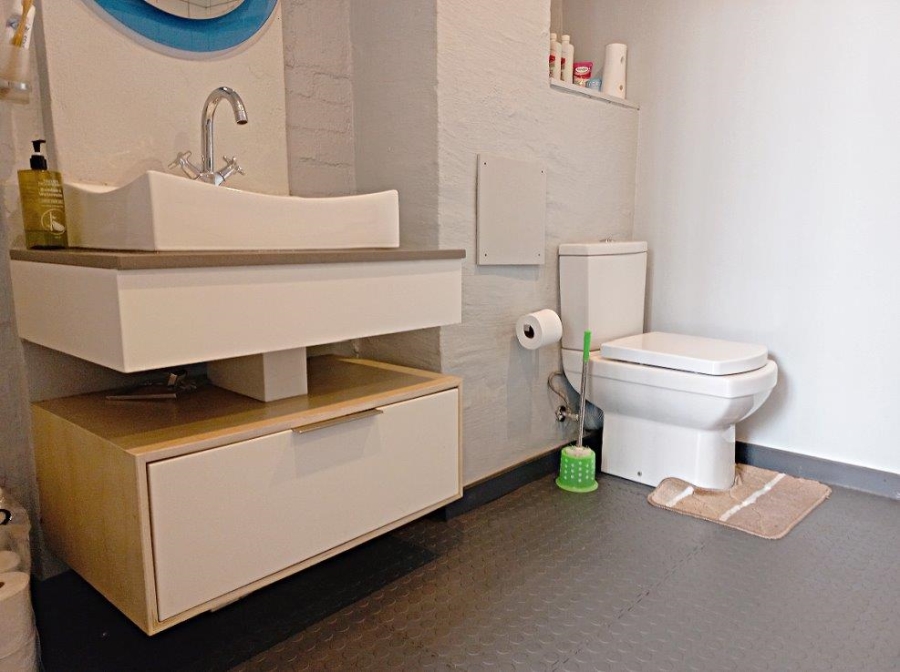 2 Bedroom Property for Sale in Braamfontein Gauteng