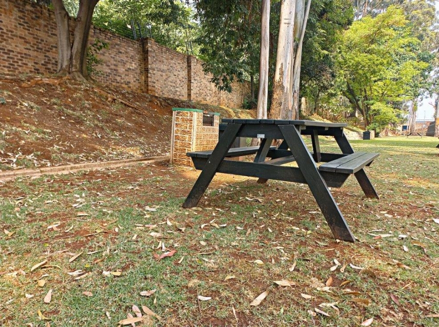 2 Bedroom Property for Sale in Braamfontein Gauteng