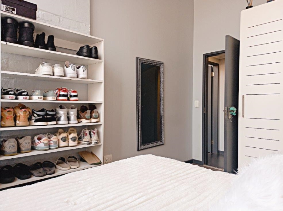 2 Bedroom Property for Sale in Braamfontein Gauteng