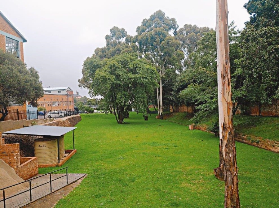 2 Bedroom Property for Sale in Braamfontein Gauteng