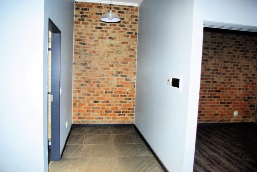 1 Bedroom Property for Sale in Braamfontein Gauteng