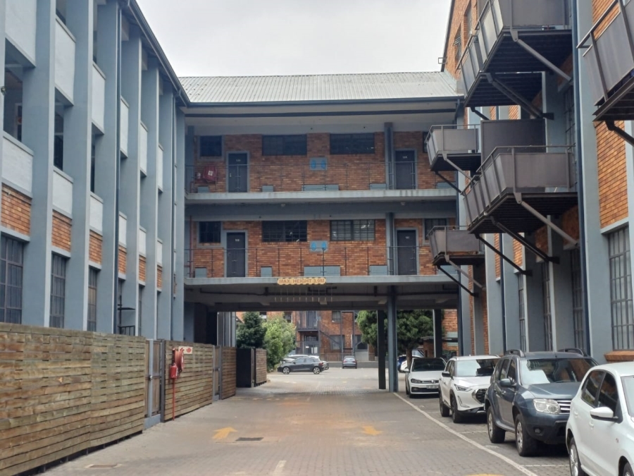 1 Bedroom Property for Sale in Braamfontein Gauteng