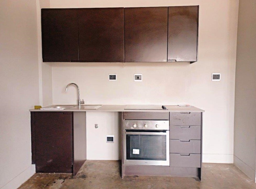 1 Bedroom Property for Sale in New Doornfontein Gauteng