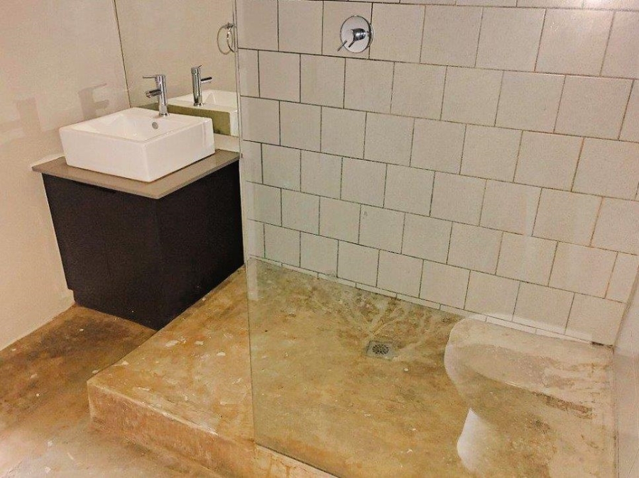 1 Bedroom Property for Sale in New Doornfontein Gauteng