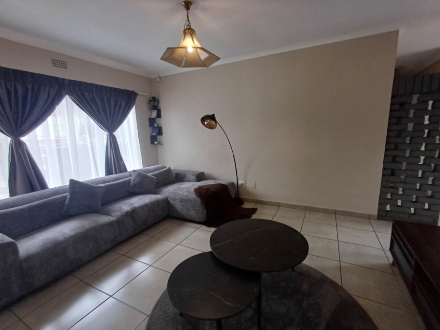 3 Bedroom Property for Sale in Lindhaven Gauteng