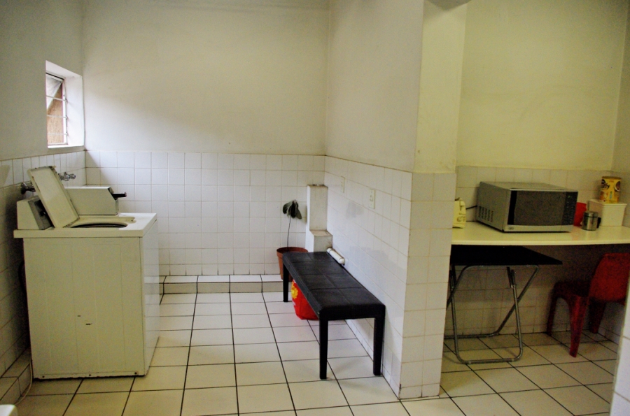 1 Bedroom Property for Sale in Braamfontein Gauteng