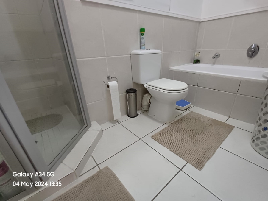 2 Bedroom Property for Sale in Bryanston Gauteng