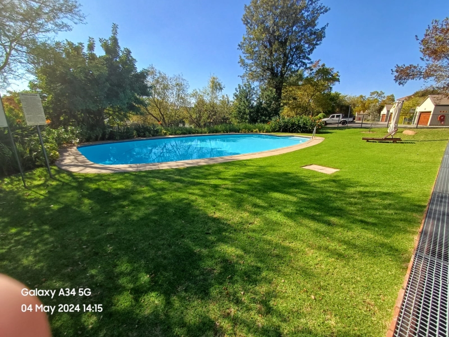 2 Bedroom Property for Sale in Bryanston Gauteng