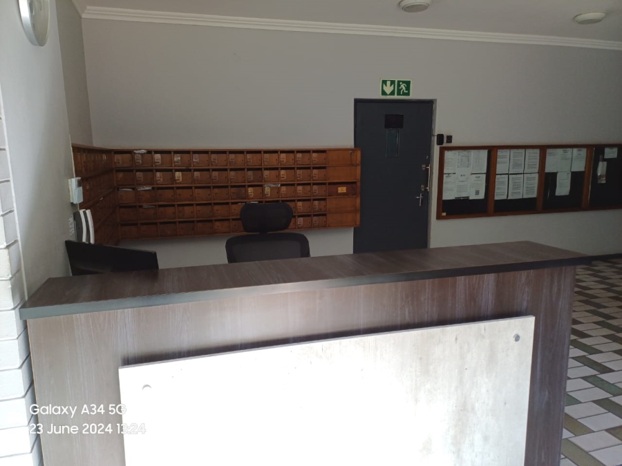 2 Bedroom Property for Sale in Killarney Gauteng