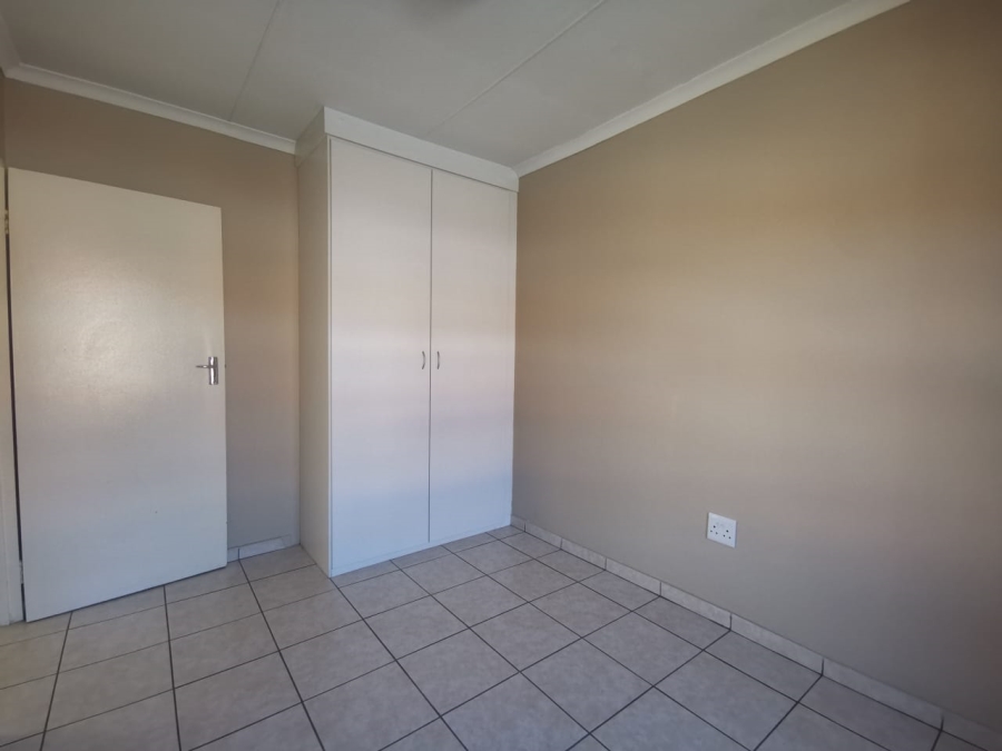 2 Bedroom Property for Sale in Groblerpark Gauteng