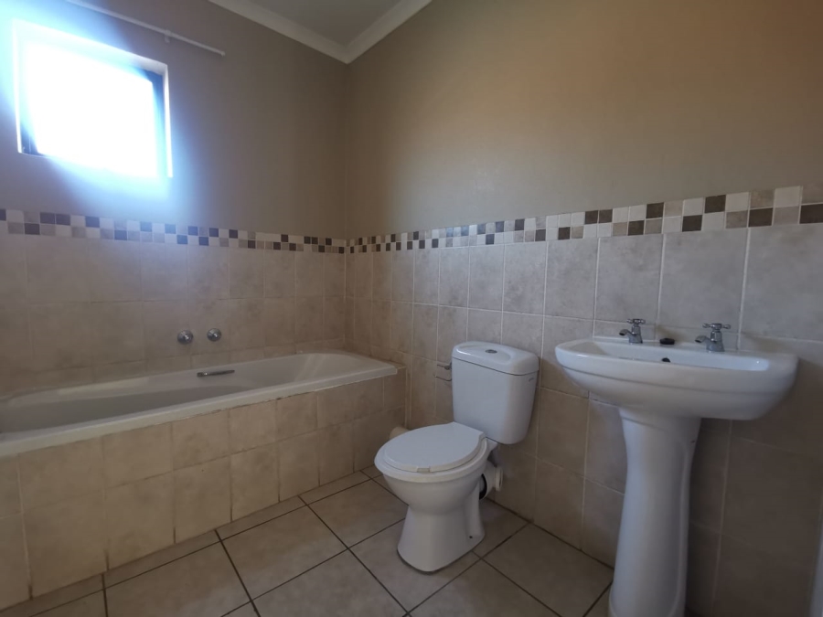 2 Bedroom Property for Sale in Groblerpark Gauteng