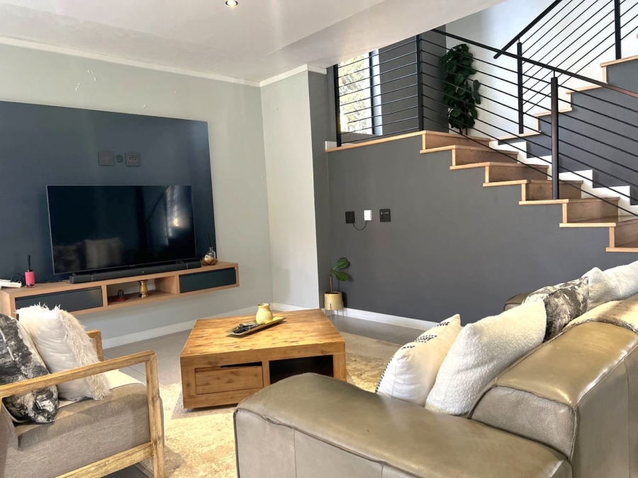 3 Bedroom Property for Sale in Waterkloof Heights Gauteng